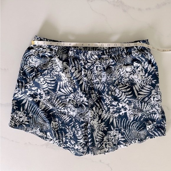 Men's Columbia PFG 5" Inseam Elastic Swim Trunks Blue White Floral Hawaiian XXL - Picture 2 of 11